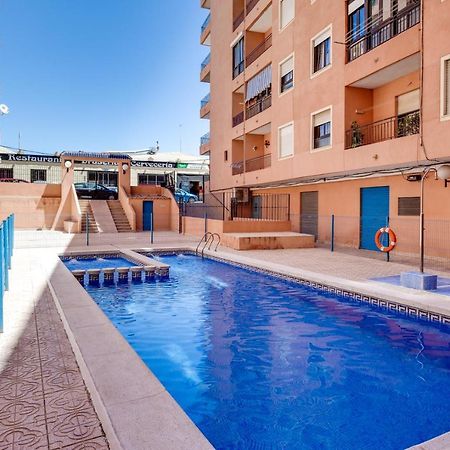 Estudio Joven Pura Torrevieja Exteriör bild