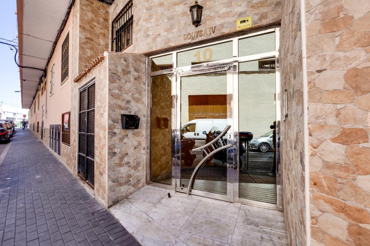 Estudio Joven Pura Torrevieja Exteriör bild